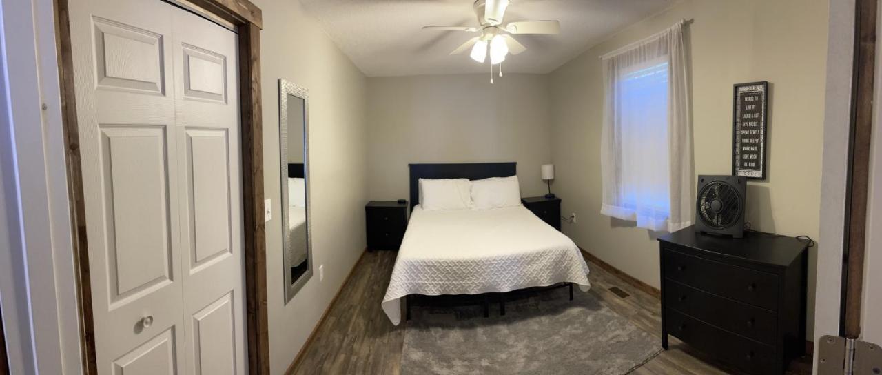 Modern Farmhouse 3 Bed, 2 Bath Apartment, Sleeps 7, Lots Of Space, Steps To Downtown, Honeywell & Eagles Theater Wabash Eksteriør billede
